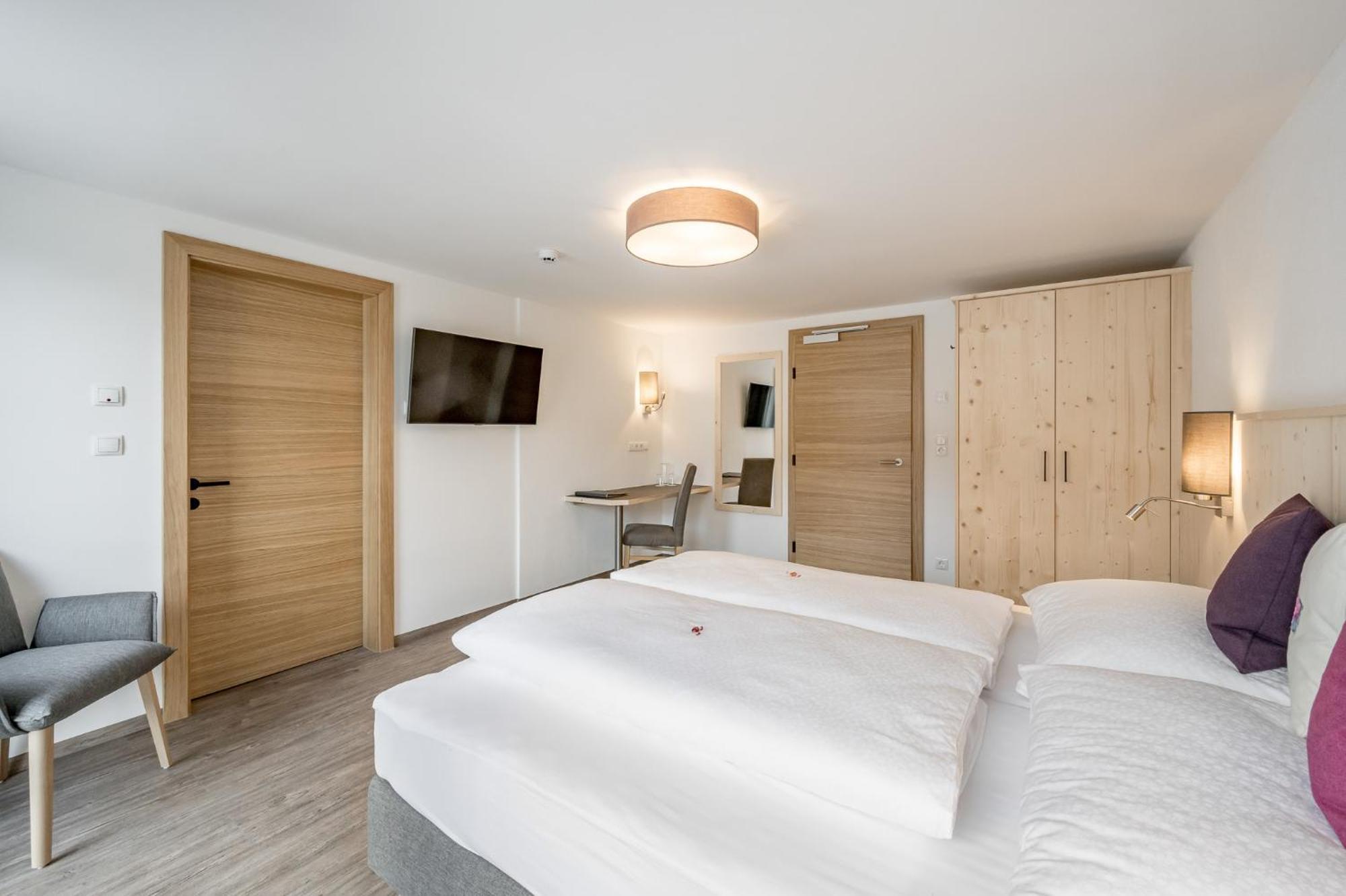 Seehueter'S Hotel Seerose Oetz Quarto foto